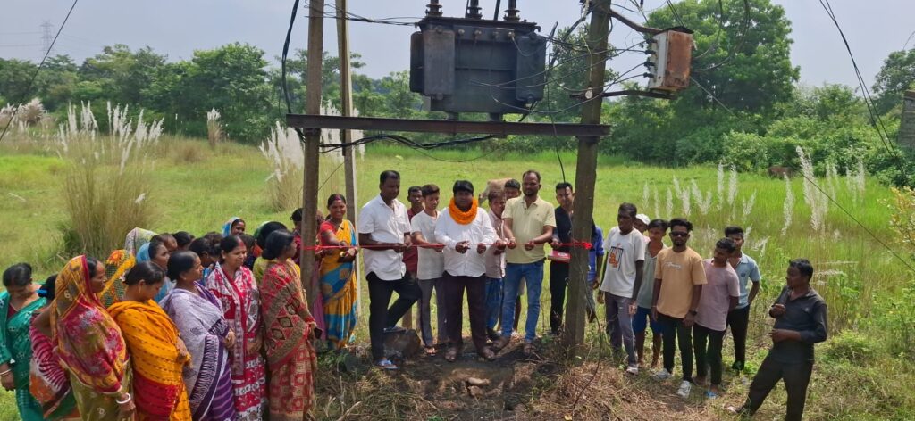 राजगांव में नया 100 KVA ट्रांसफार्मर स्थापित, बिजली संकट से ग्रामीणों को मिली राहत: गणेश महाली